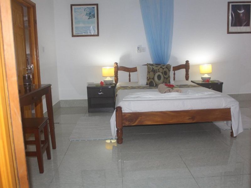 Hotel Photo 8