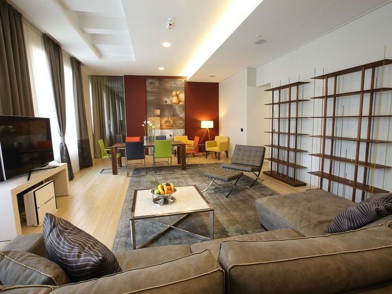 Hotel Photo 7