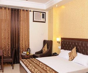 Hotel Diamond Inn Abhepur India
