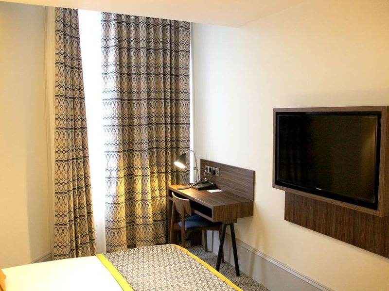 Hotel Photo 7
