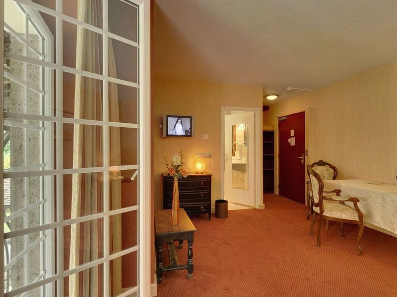 Hotel Photo 8