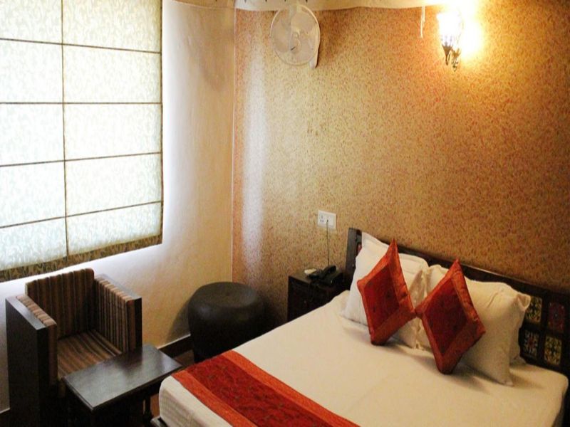 Hotel Photo 6