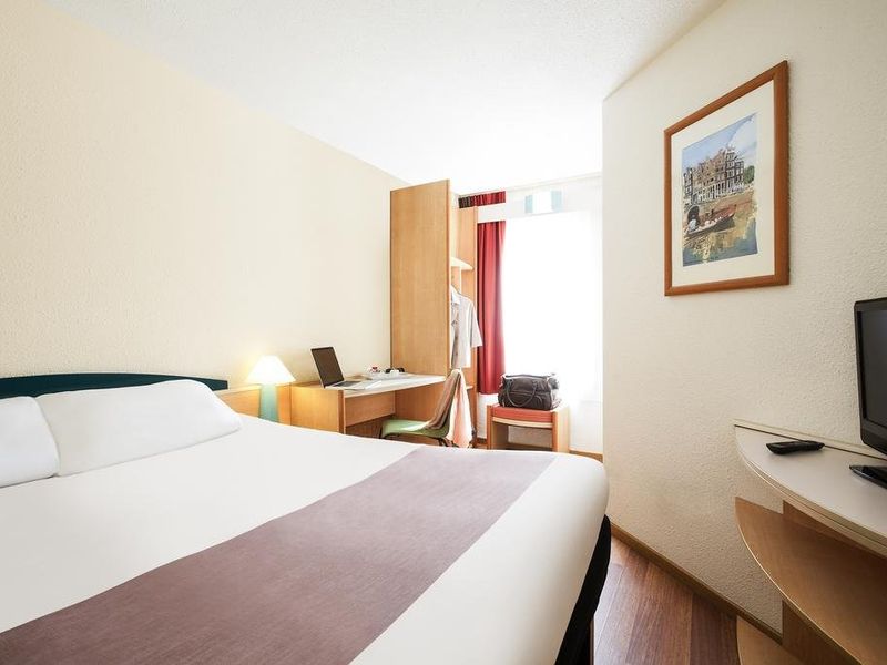 Hotel Photo 1