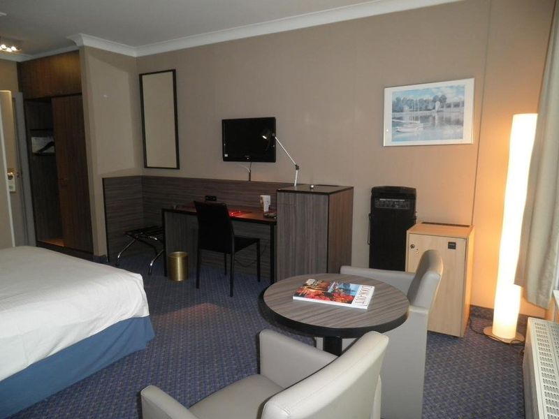 Hotel Photo 7