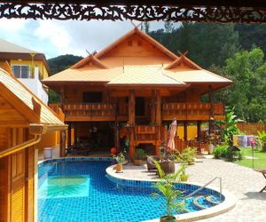 Golden Teak Resort Baan Sapparot Kamala Thailand