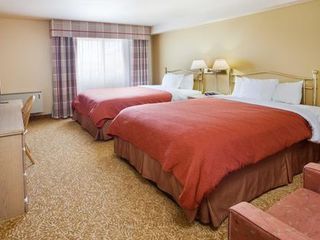 Фото отеля Travelodge Suites by Wyndham Regina - Eastgate Bay