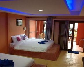 NearBy Hotel