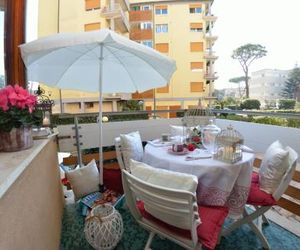 Carnevale Lido Di Camaiore Italy