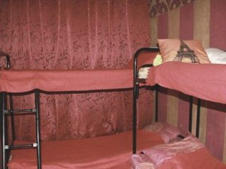 Ostrov Hostel
