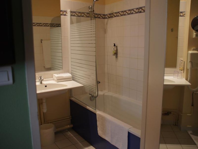 Hotel Photo 10
