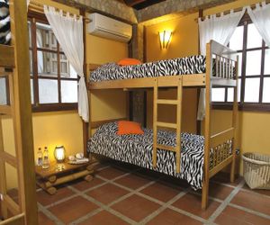 Tikilimbo surf hostel & restaurant Montanita Ecuador