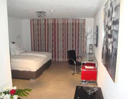 Hotel Photo 10