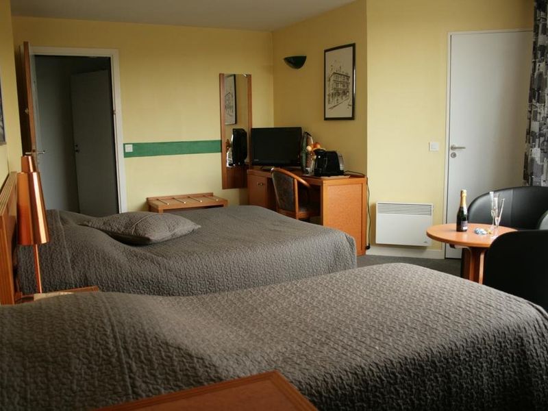 Hotel Photo 1