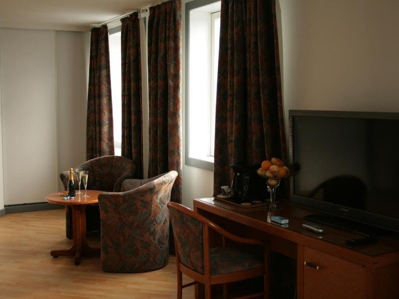 Hotel Photo 10