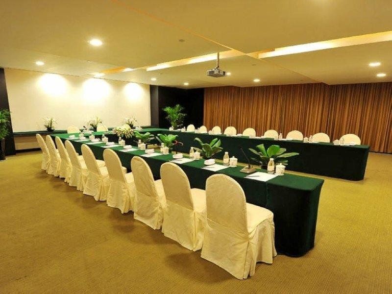 Hotel Photo 8