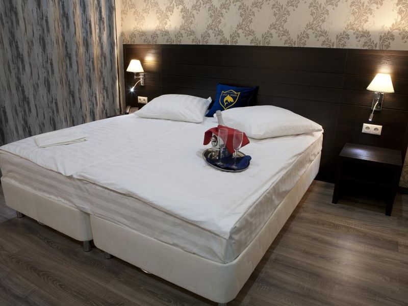 Hotel Photo 5