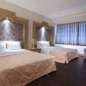 NearBy Hotel