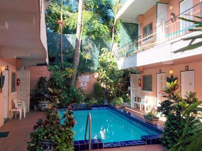 Towne Hotel