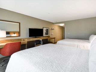 Hotel pic Hampton Inn & Suites Detroit/Warren