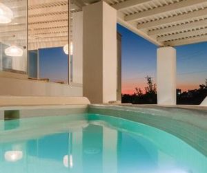 Aeolos Luxury Villas & Suites Naxos Town Greece