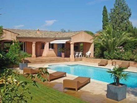 Rental Villa L’Amandier – Cogolin 3 bedrooms 6 persons