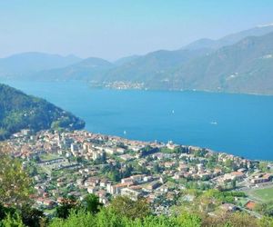 Sunny Apartment with balcony sitting with Lake Maggiore view Cannobio Italy