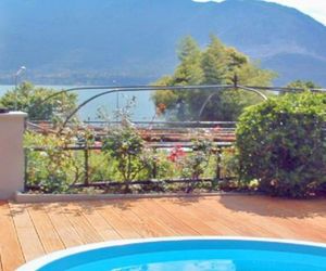 Luxurious Apartment in Verbania with Parking Verbania Italy