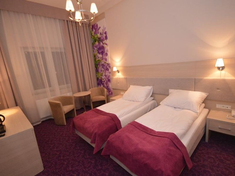 Hotel Photo 1