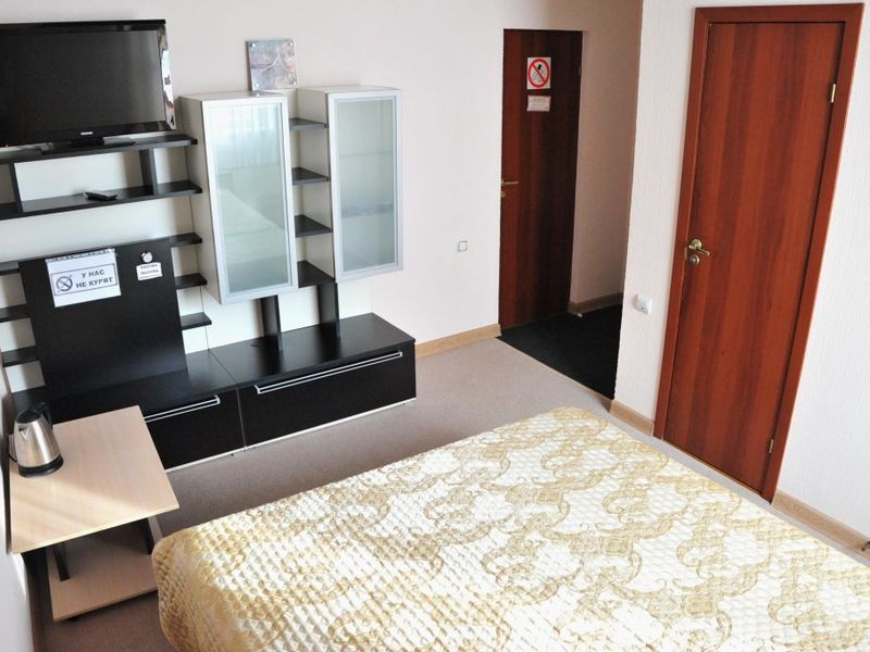 Hotel Photo 1