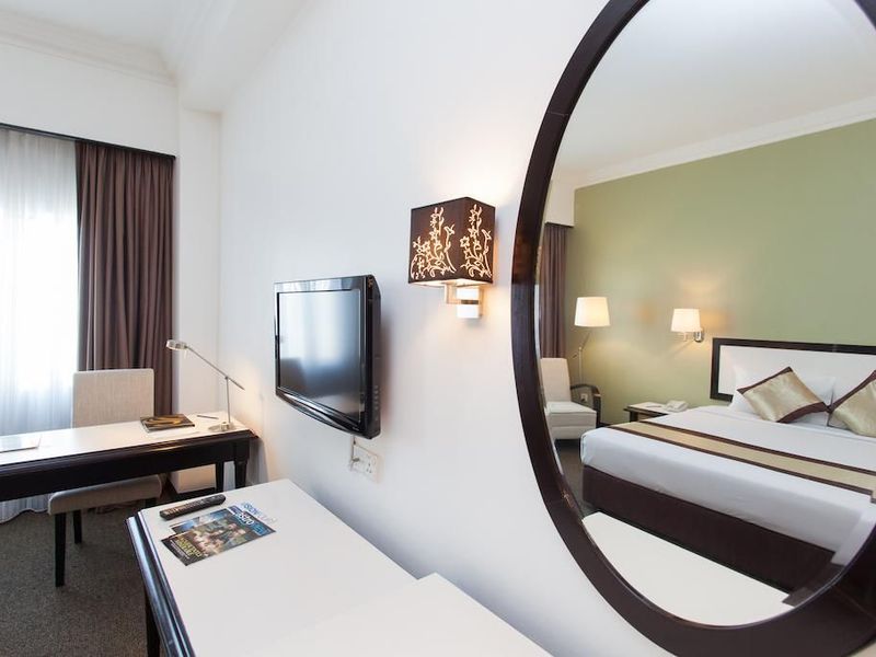 Hotel Photo 1