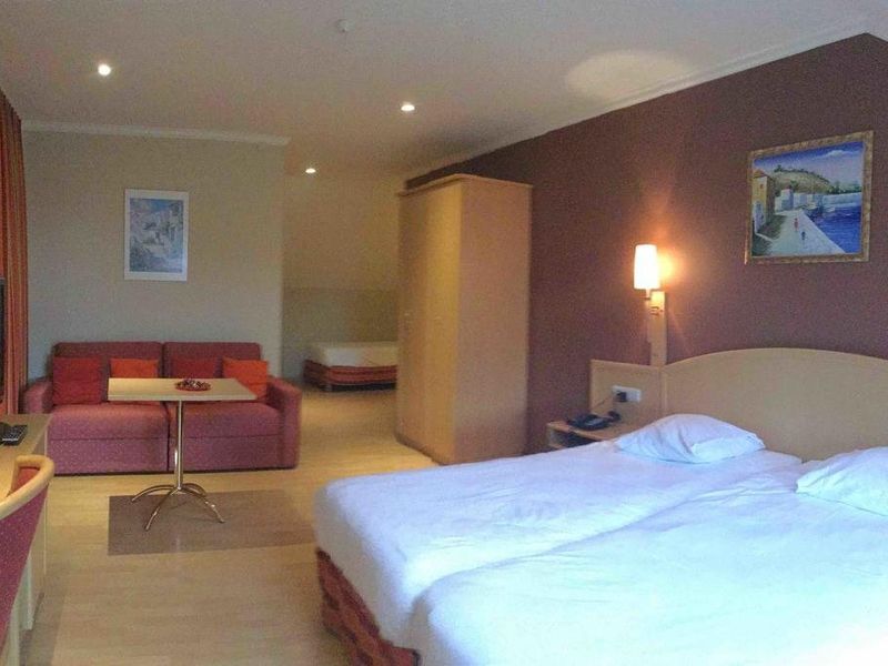 Hotel Photo 5
