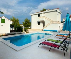 Holiday Home Å½eljko Sevid Croatia