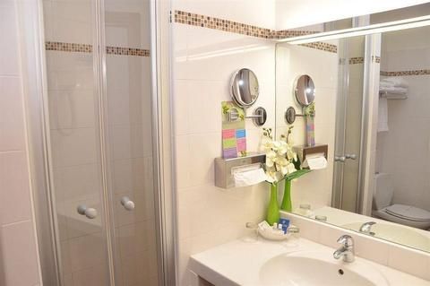 Hotel Photo 9