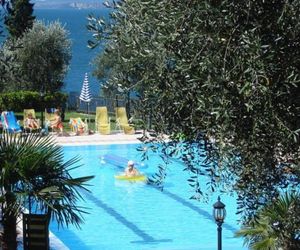 Taki Hotel e Village Brenzone Italy