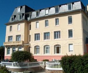 Residence des Bains Keromnes France