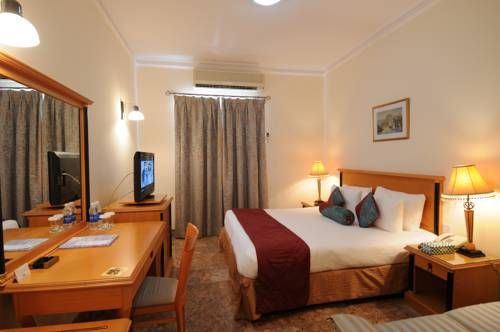 Hotel Photo 8