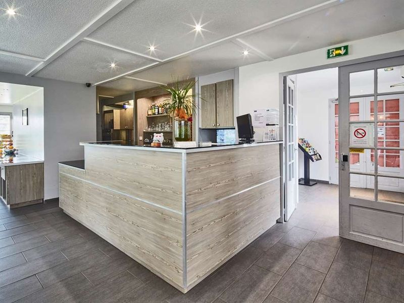 Hotel Photo 16