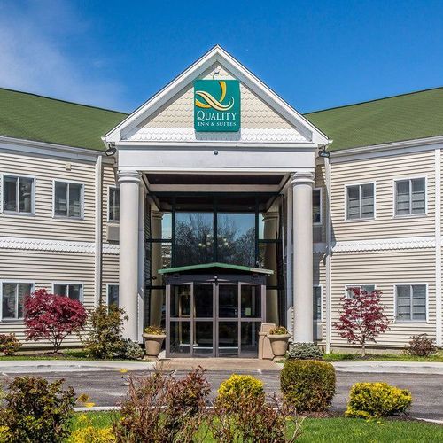 Photo of Quality Inn and Suites Newport - Middletown