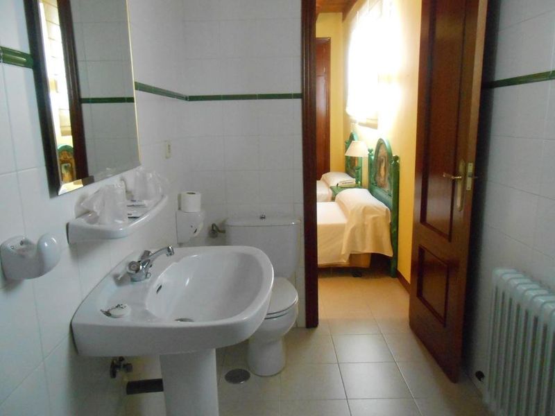 Hotel Photo 9