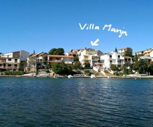 Villa Manja Apartments and Rooms Pirovac Croatia