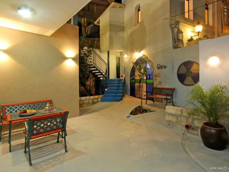 Hotel Photo 8