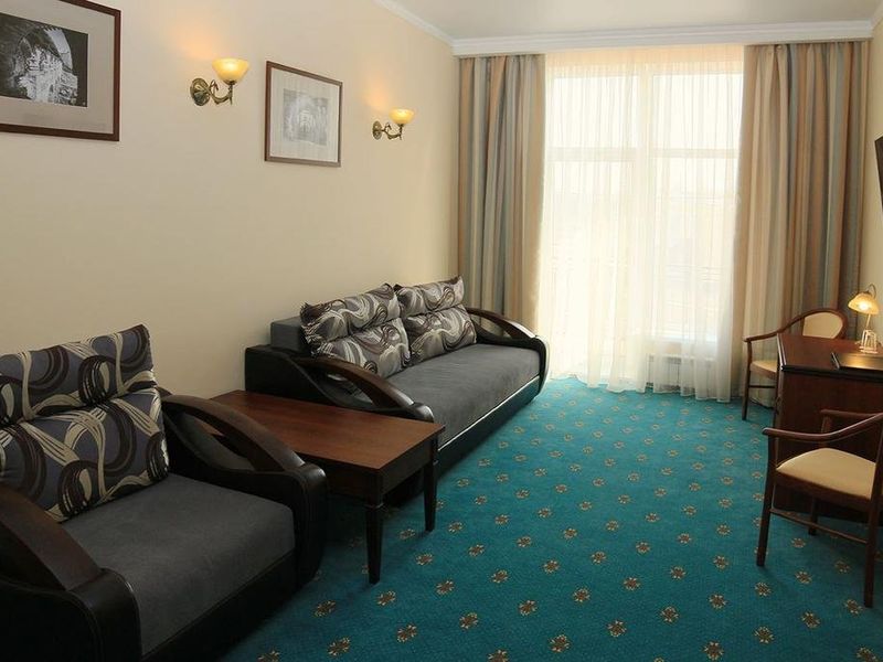 Hotel Photo 9