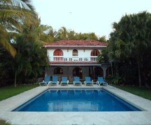Casa Amarilla Playa Grande Costa Rica