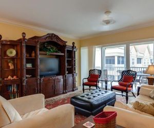 BELLA LAGO 241 BY VACATION RENTAL PROS Fort Myers Beach United States
