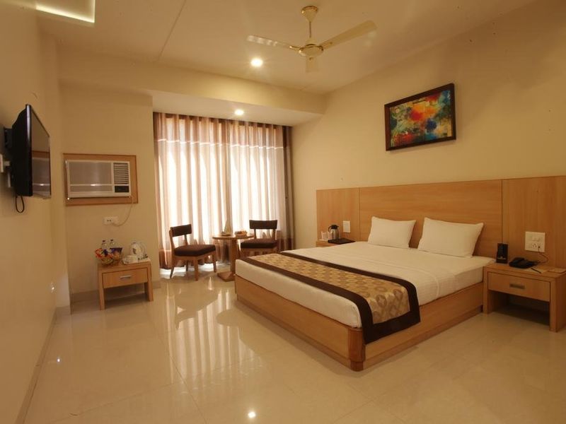 Hotel Photo 3