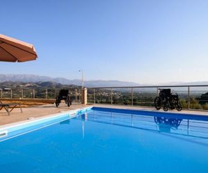 Aksos Suites Accessible Accommodation Kato Stalos Greece