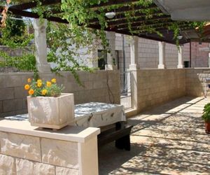 Apartment Put Rota 48 Postira Croatia
