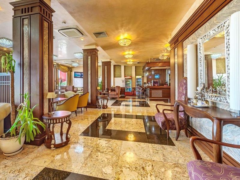 Hotel Photo 7