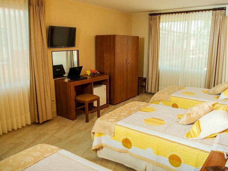 Hotel Photo 7