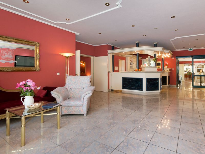 Hotel Photo 7